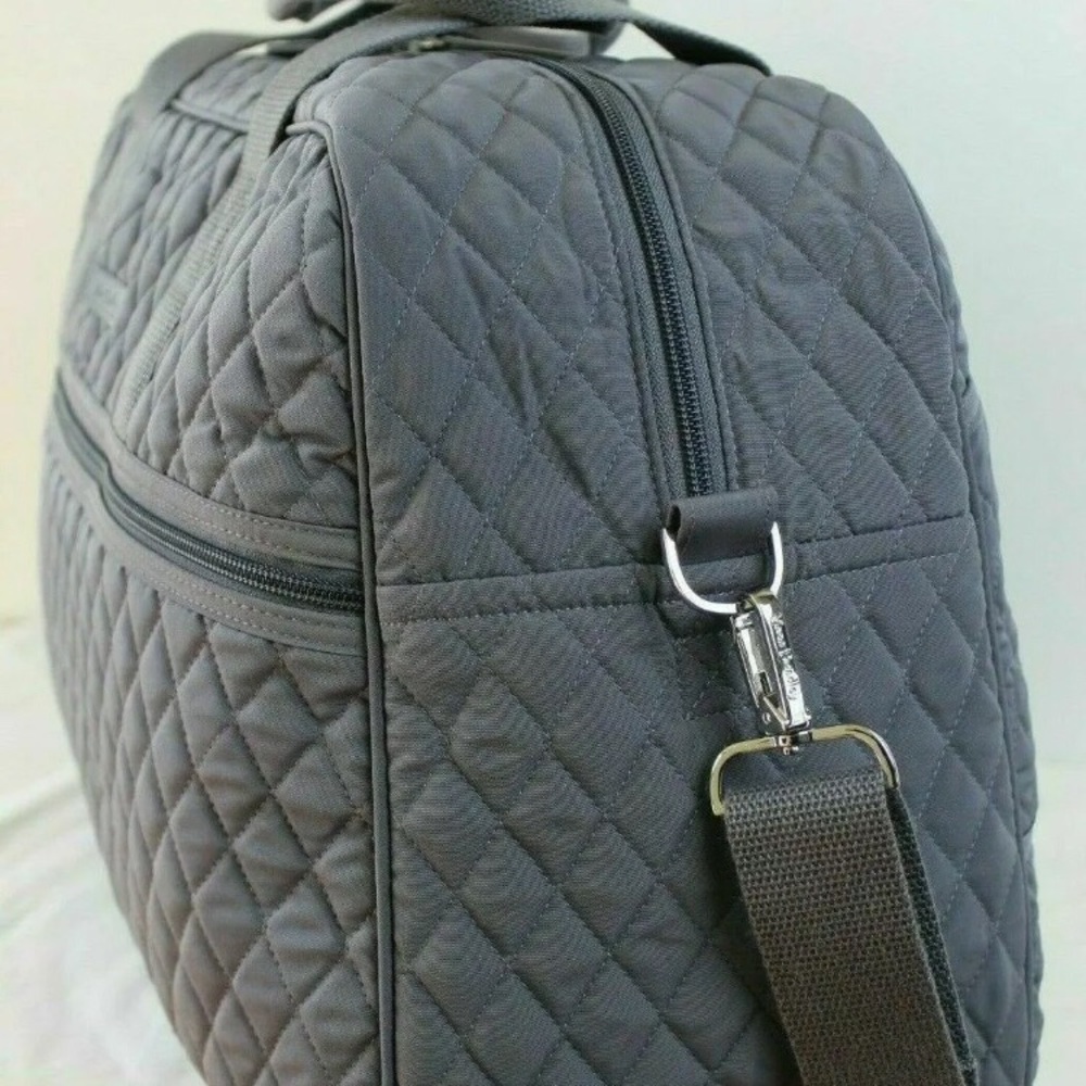 HP🎉NWT Vera Bradley Medium TRAVELER Bag Carry-on - Picture 3 of 6